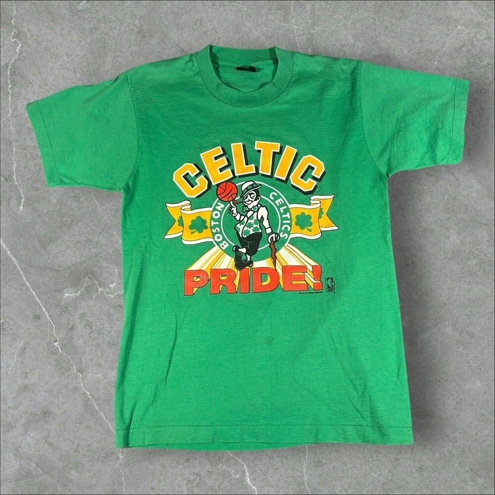 Vintage Boston Celtics Shirt Mens Medium Green 80s 90s NBA Mascot Leprechaun